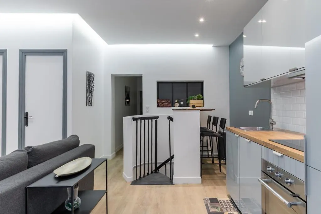 Hsh Batignolles Sauffroy Charming Apartment 8P Paris